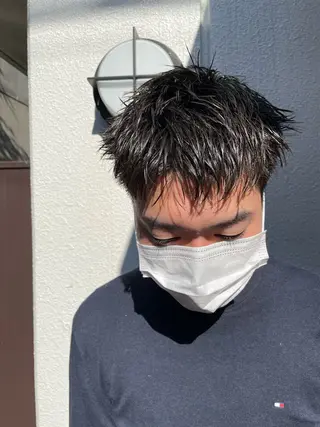 ショート メンズ 吉田一輝 外国人パーマのヘアスタイル