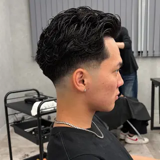 パーマ メンズ 志村 シュンスケのヘアスタイル