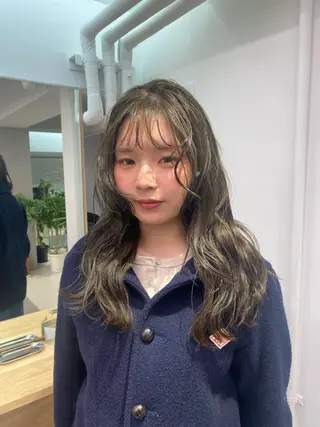 カラー Lomalia／ yuzuki🤎ᐩᕀのヘアスタイル