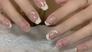 ネイル はぴねす所属・横浜 美夢のネイルデザイン