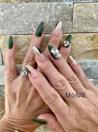 ネイル M☆ NAILのネイルデザイン