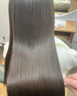 ロング カラー パーマ ツチダ カホのヘアスタイル