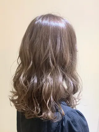 ミディアム カラー ヘアアレンジ 店長/ 加藤 流菜のヘアスタイル