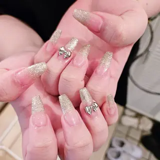 ネイル 🍭Yun nail hyejin🌸のネイルデザイン