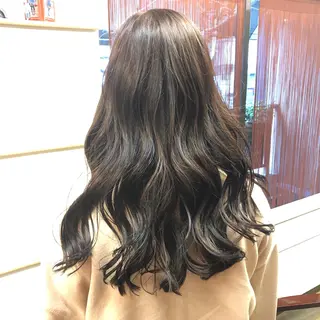 ロング カラー ツバサ 髪質改善のヘアスタイル