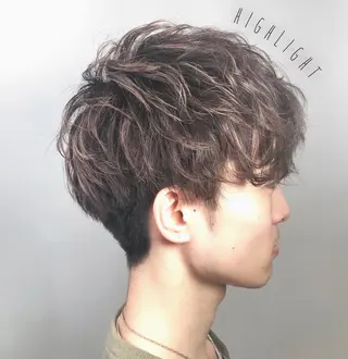 ショート カラー メンズ 高橋胡桃🪽 ディレクターのヘアスタイル