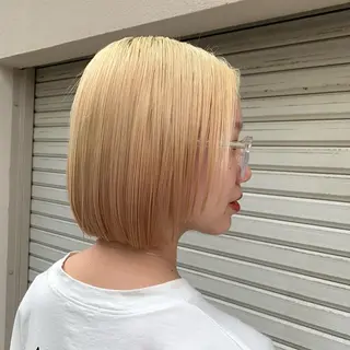 ミディアム カラー ブリーチカラーが人気 onnuのヘアスタイル