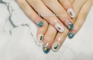 ネイル ネイルリボン 受付スタッフのネイルデザイン