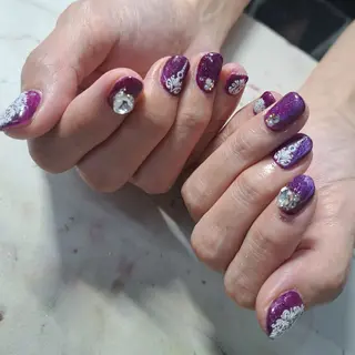 ネイル jewelry & nailecxia のネイルデザイン