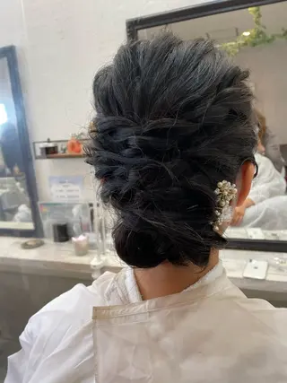 ロング 津田 あかねのヘアスタイル