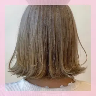 ショート カラー 🍒前川 🍒のヘアスタイル