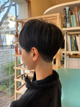 ショート ショートカット／ 明千（ミチ）のヘアスタイル