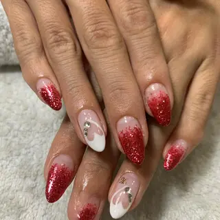 ネイル J. NAILのネイルデザイン