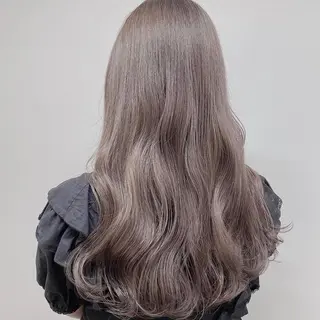 ミディアム カラー ヘアアレンジ ネイル マツエク・マツパ ベージュグレージュ 💕しゅーじ💕のヘアスタイル