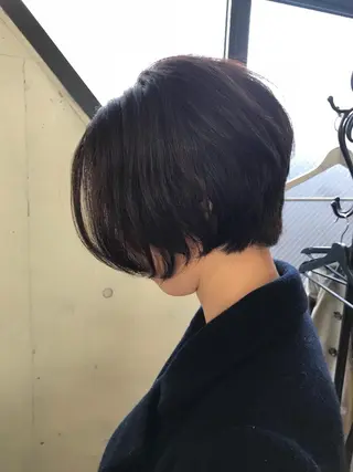 ショート カラー マエダ カズエ🫶 coronahairのヘアスタイル