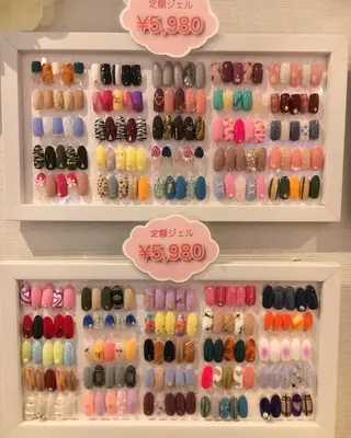 ネイル 小尾 栞のネイルデザイン