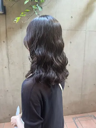 セミロング 大人可愛い♡コテ巻き パーマ🌼杉田 萌恵のヘアスタイル