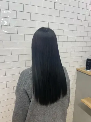 ロング カラー 榎本 姫那乃のヘアスタイル