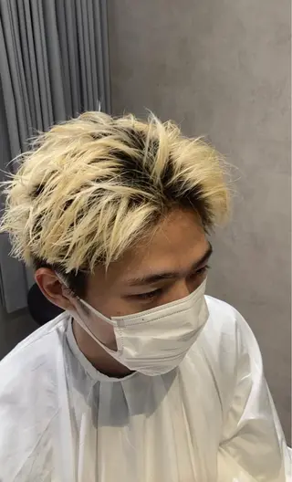 ショート カラー ✨髪質改善✨ 河合一樹のヘアスタイル