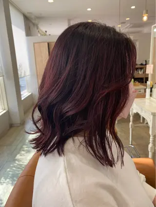 カラー 大島 瑞穂　ビズヘアーのマツエク・マツパデザイン