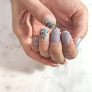 ネイル nijiiro🌈 サトウのネイルデザイン