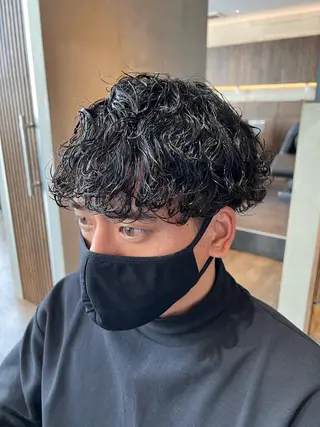 ショート パーマ メンズ 波巻きスパイラルパー マ/シャドウパーマ駿のヘアスタイル