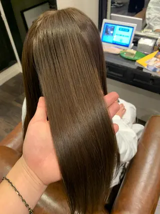 ロング 藤原 陽一郎のヘアスタイル