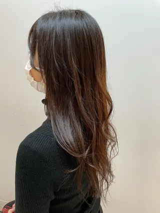 ロング カラー レイヤーカット 特化型シオンのヘアスタイル