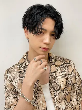 ショート カラー パーマ ヘアアレンジ メンズ 亀井隆汰/メンズ専門 パーマ特化美容師のヘアスタイル