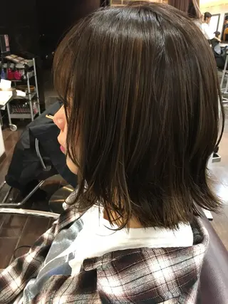 カラー yaya✂︎ 美髪/艶カラーのヘアスタイル