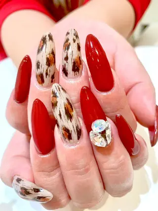 ネイル Sato. Mのネイルデザイン