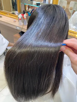 ロング 美髪縮毛矯正 穴見太伍のヘアスタイル