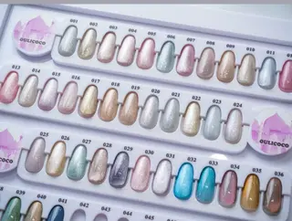 ネイル &ME シシのネイルデザイン