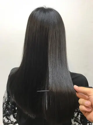 ロング カラー 吉森 満俊のヘアスタイル