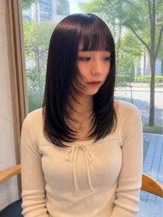 ミディアム 🌸cocomi🌸 透明感カラー🩶パリのヘアスタイル