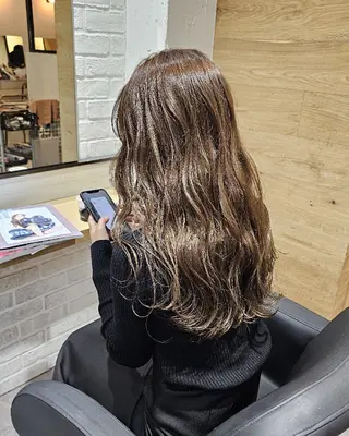 ロング Ayu🐾縮毛矯正/ ブリーチ無しカラーのヘアスタイル