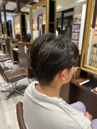 パーマ メンズ 🌟髪質改善 🌟堀尾紗加のヘアスタイル