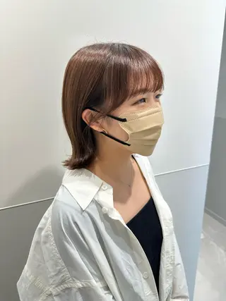ショート カラー パーマ ヘアアレンジ メンズ キッズ ネイル マツエク・マツパ アイブロウ 切りっぱなしヘアボブ ミディアムヘアRYOのヘアスタイル
