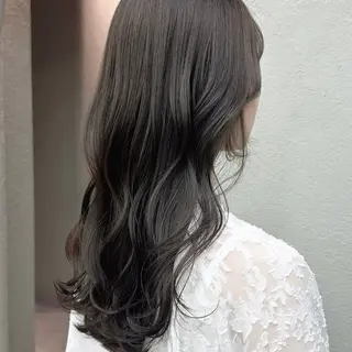 ロング カラー 高松 沙耶のヘアスタイル