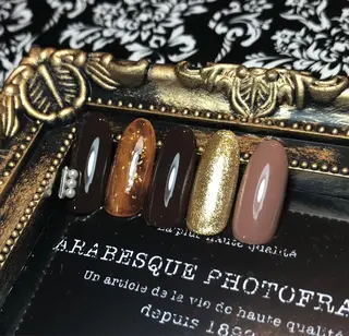 ネイル salon de Tiaraのネイルデザイン