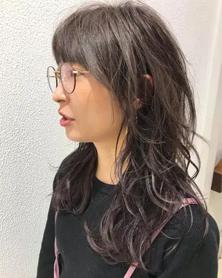 セミロング カラー 当日予約🆗✂︎ ウエモト　タクのヘアスタイル