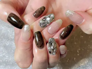 ネイル luna 🐈‍⬛のネイルデザイン