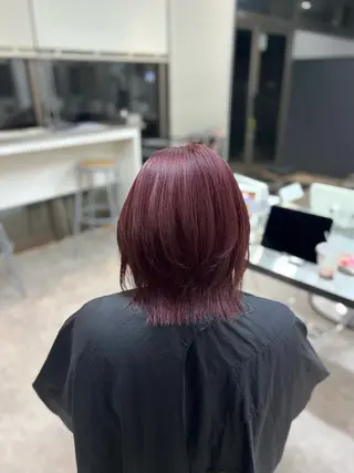 ショート カラー 小林 円香のヘアスタイル