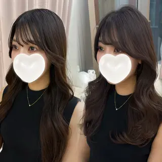 セミロング かなこ／重めレイヤー ／透明感カラーのヘアスタイル
