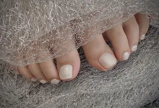 ネイル I-nailロング /ワンホン/キラキラのネイルデザイン