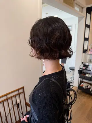 ショート カラー パーマ ヘアアレンジ 髪質改善ストレート✨ パーマヘア✨YUKIのヘアスタイル