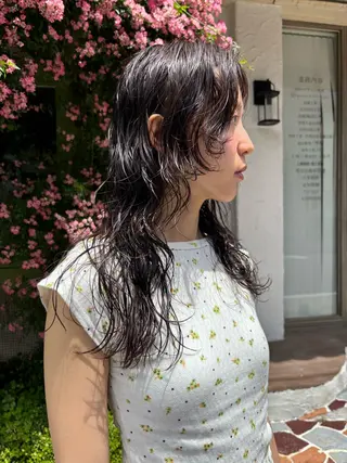 ミディアム パーマ 永田 愛莉のヘアスタイル