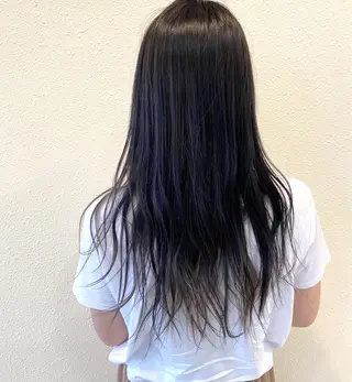 ロング 中川 茜里のヘアスタイル