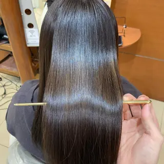 セミロング コテ巻き風パーマ/ 髪質改善/河島恭平のヘアスタイル