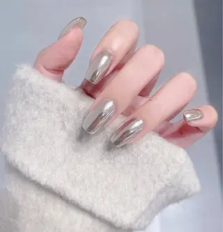 ネイル U.NI  nail .のネイルデザイン
